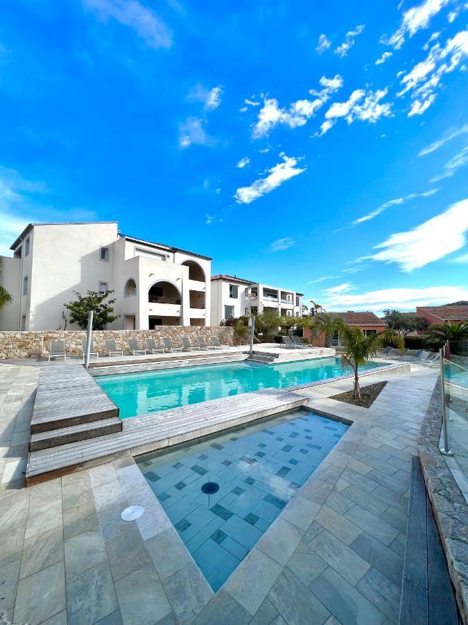 Les Alizes Residence & Spa เอลเลอรูซ ภายนอก รูปภาพ