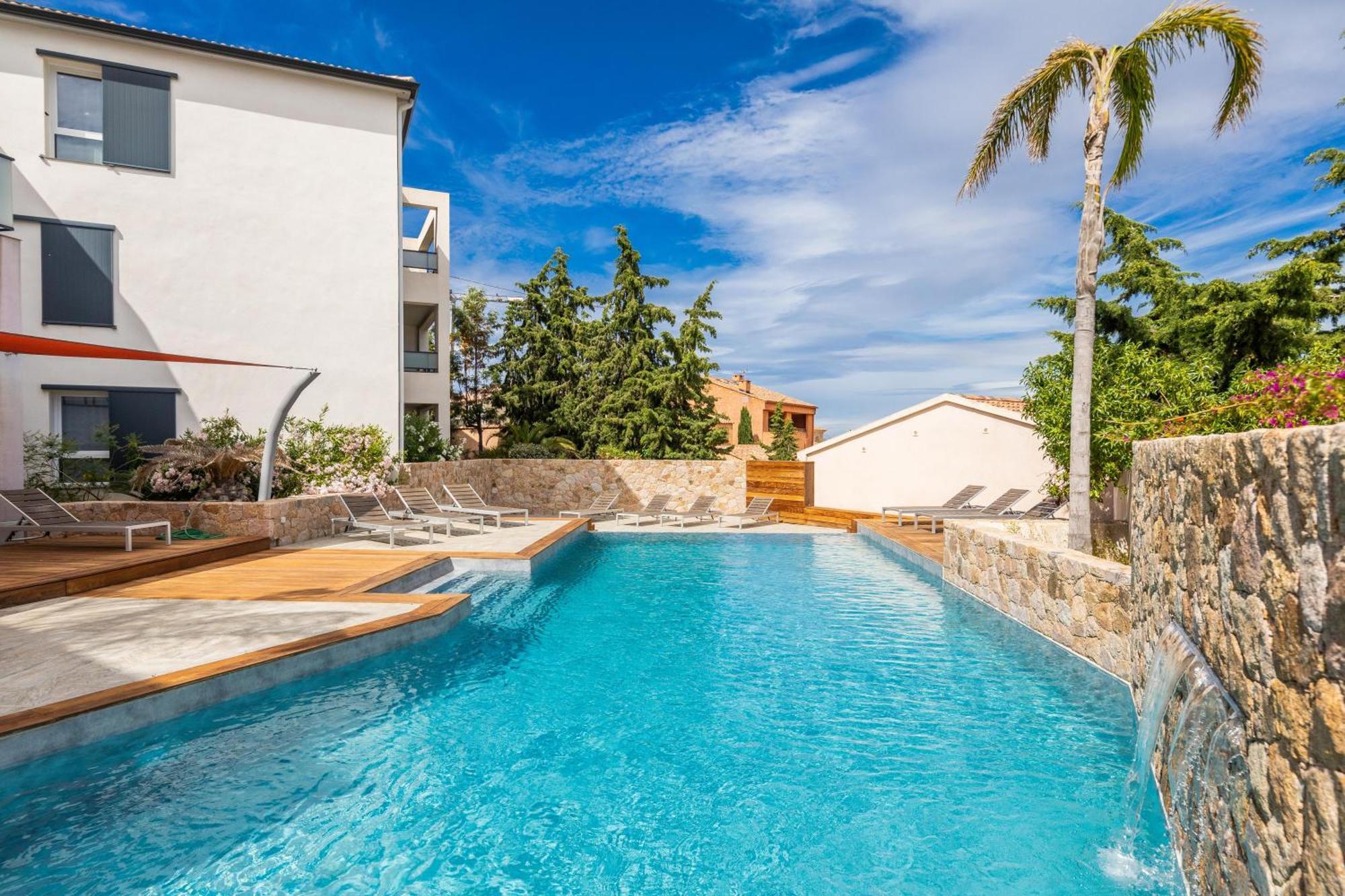 Les Alizes Residence & Spa เอลเลอรูซ ภายนอก รูปภาพ