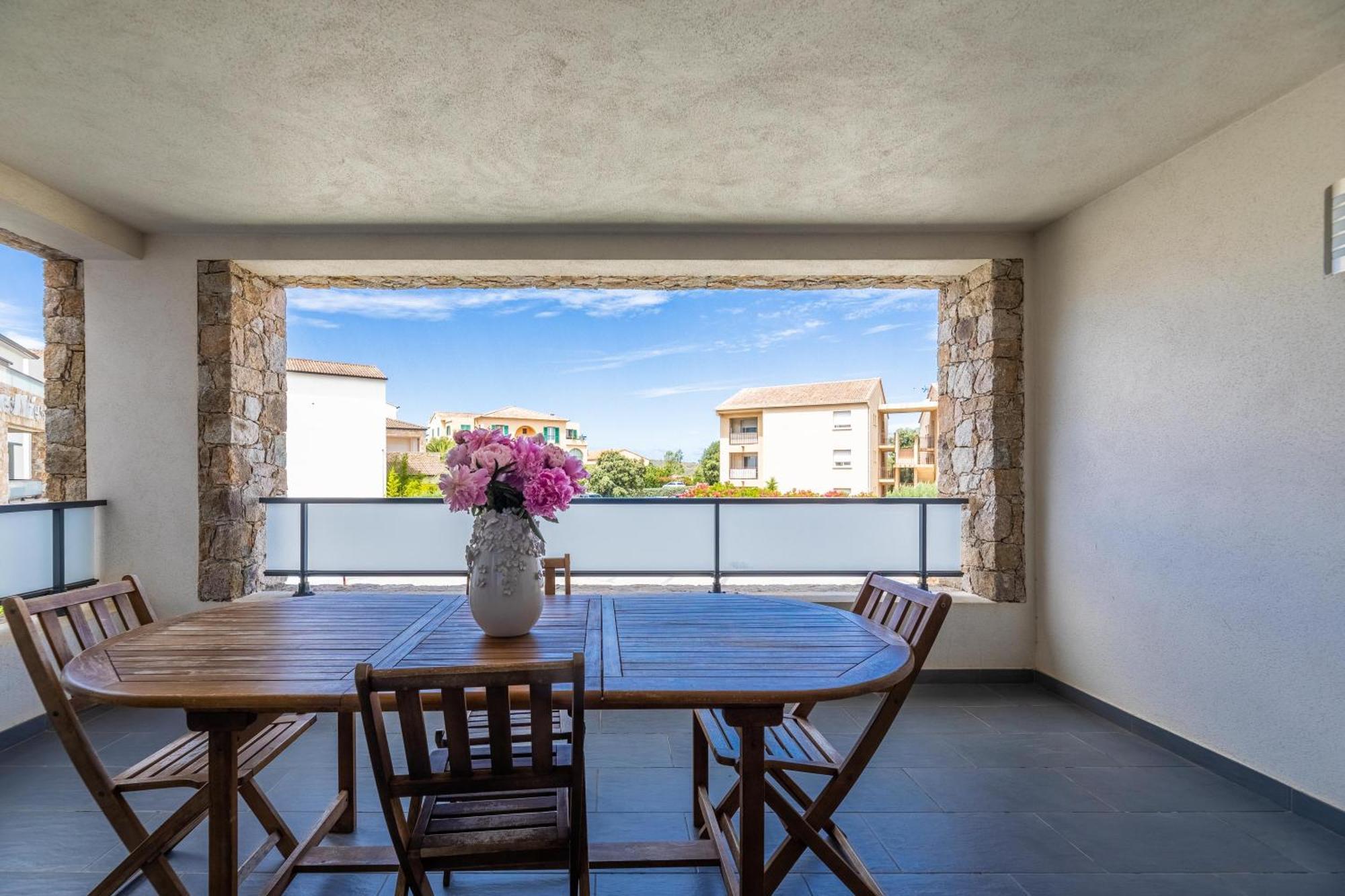 Les Alizes Residence & Spa เอลเลอรูซ ภายนอก รูปภาพ